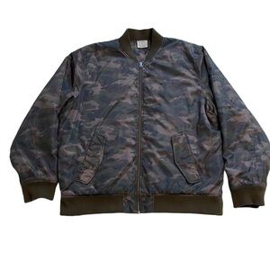 Champion Camo Print Bomber Jacket With Orange Lining - Size XL